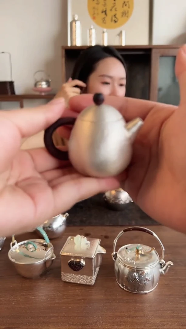 【闪购商品】足银迷你小龙蛋