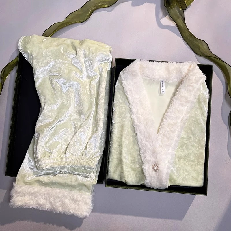 鹤言轻奢法式半边绒秋冬长袖套装加绒加厚保暖家居服高级感可外穿