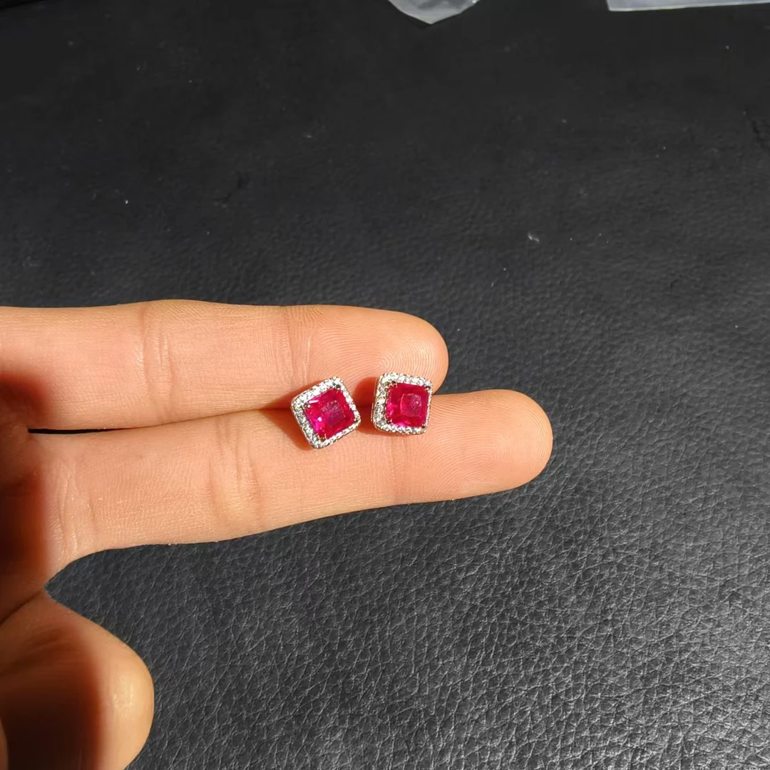 【彩宝矿业】红宝石D01-511-红宝石耳钉