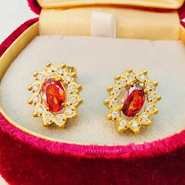 钛钢耳饰 气质轻奢时尚经典镶嵌精致设计师手工耳钉