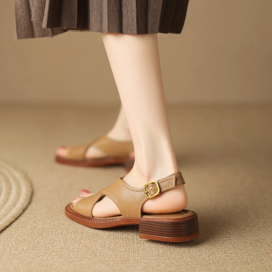 3.5CM 2023年夏季新款粗跟时尚百搭女士复古简约凉鞋鱼嘴鞋法式
