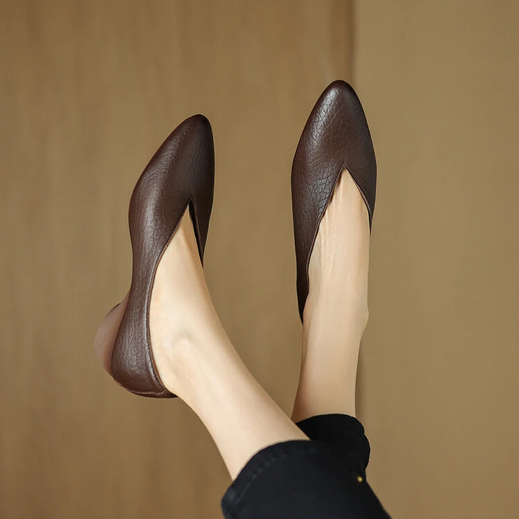 4.5CM 2024年春秋新款单鞋粗跟尖头时尚百搭气质浅口软底女鞋