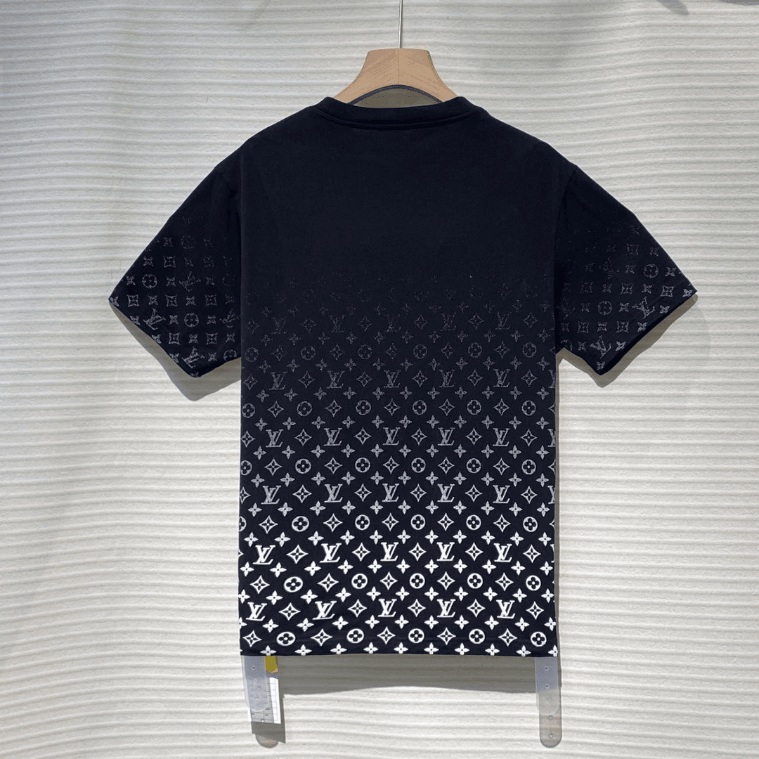 Louis Vuitton/路易威登 LV渐变满印 短袖/S码/95+新/XG-Y14089