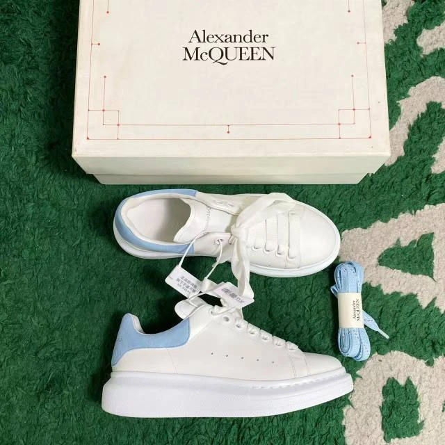 37码 Alexander McQueen/麦昆  休闲 时尚 板鞋/新带盒/XG-X4141