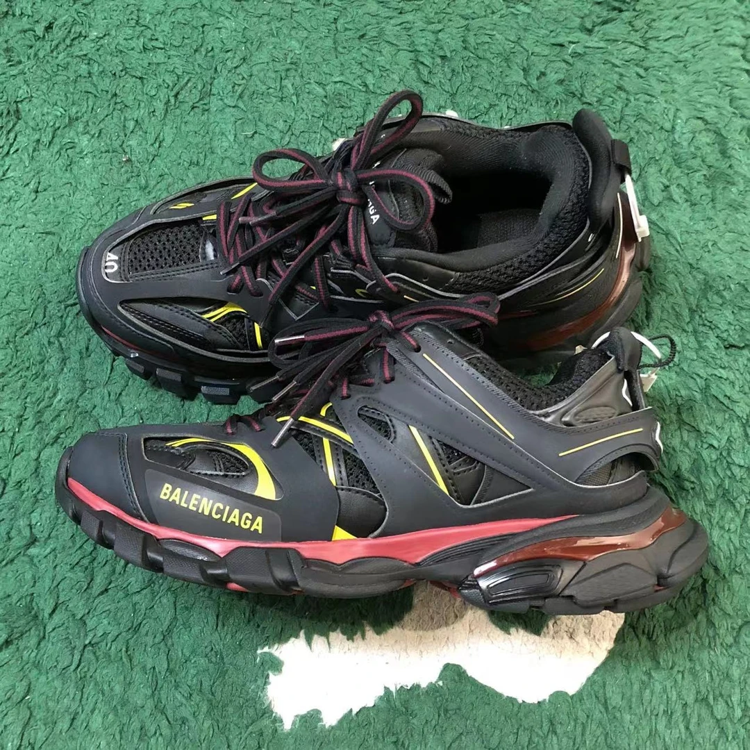 40码 Balenciaga/巴黎世家 track 黑红老爹鞋/99+新/XG-X3271