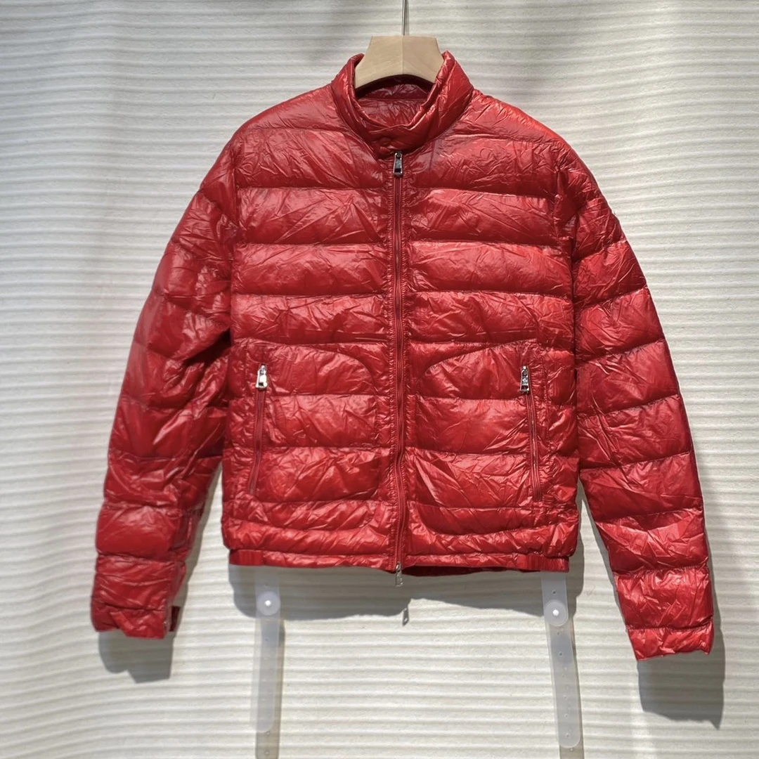 MONCLER 蒙口 红色 轻便 羽绒服/2码/95+新/XG-Y14810