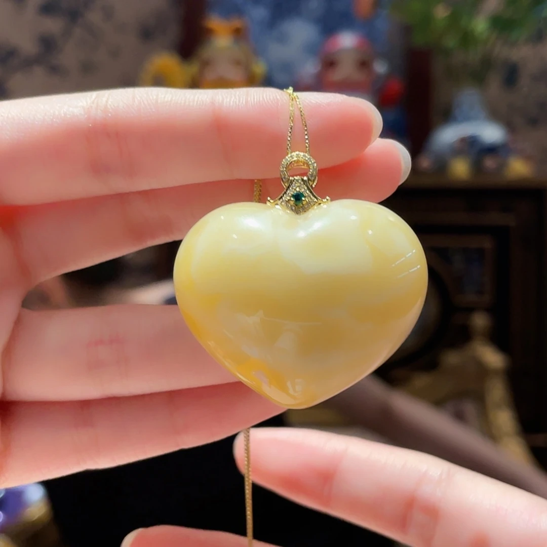 【闪购商品】蜜蜡吊坠(赠链)18K金镶嵌吊坠