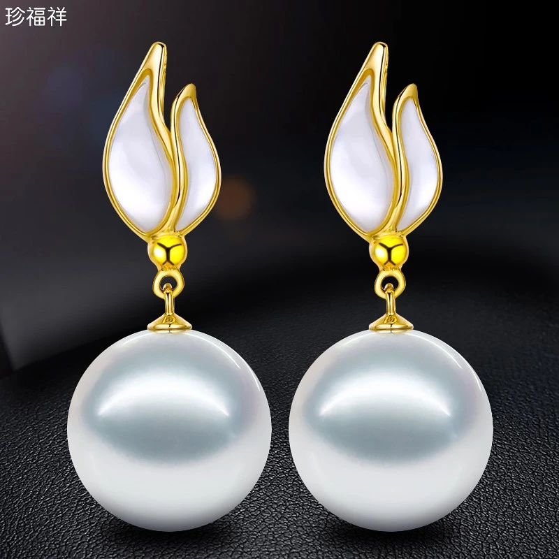 郁金香珍珠耳环女18K金镶精选正圆强光白色淡水珍珠耳饰迷人耳坠