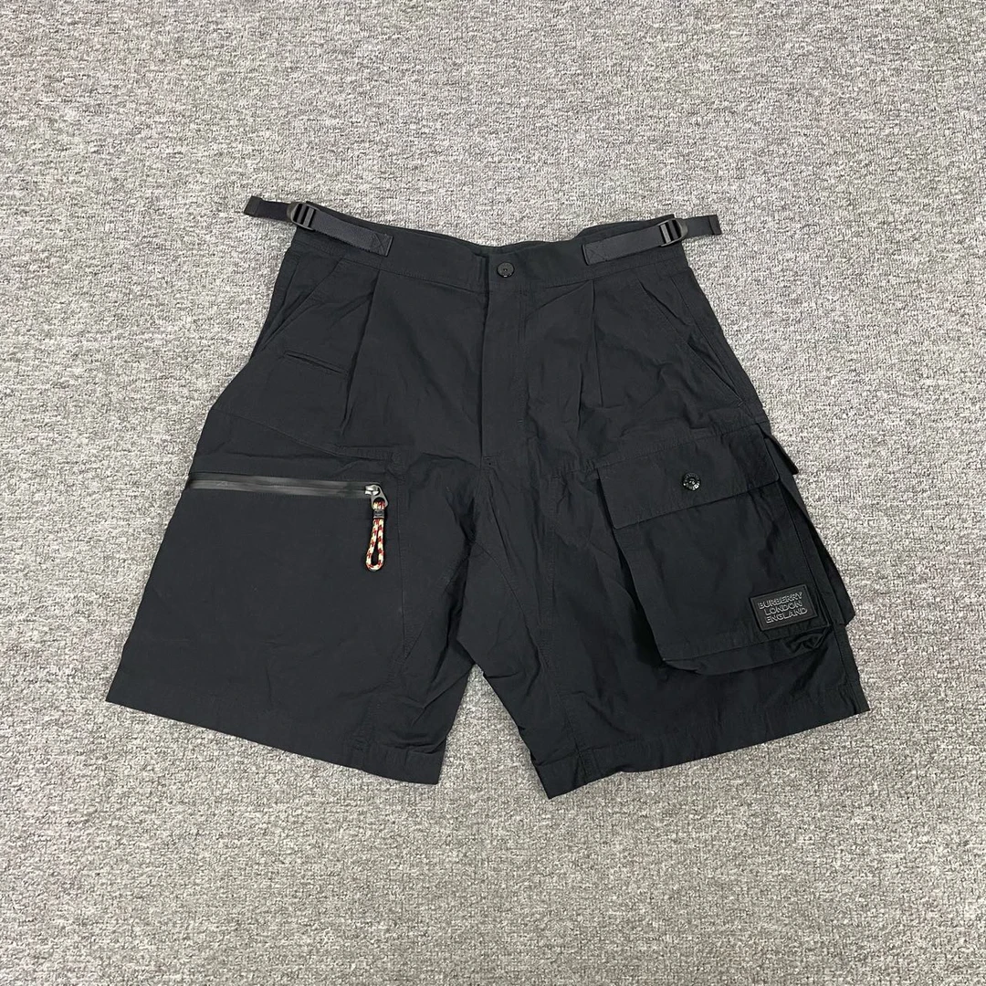 Burberry 机能 拉链 短裤 99新 48码