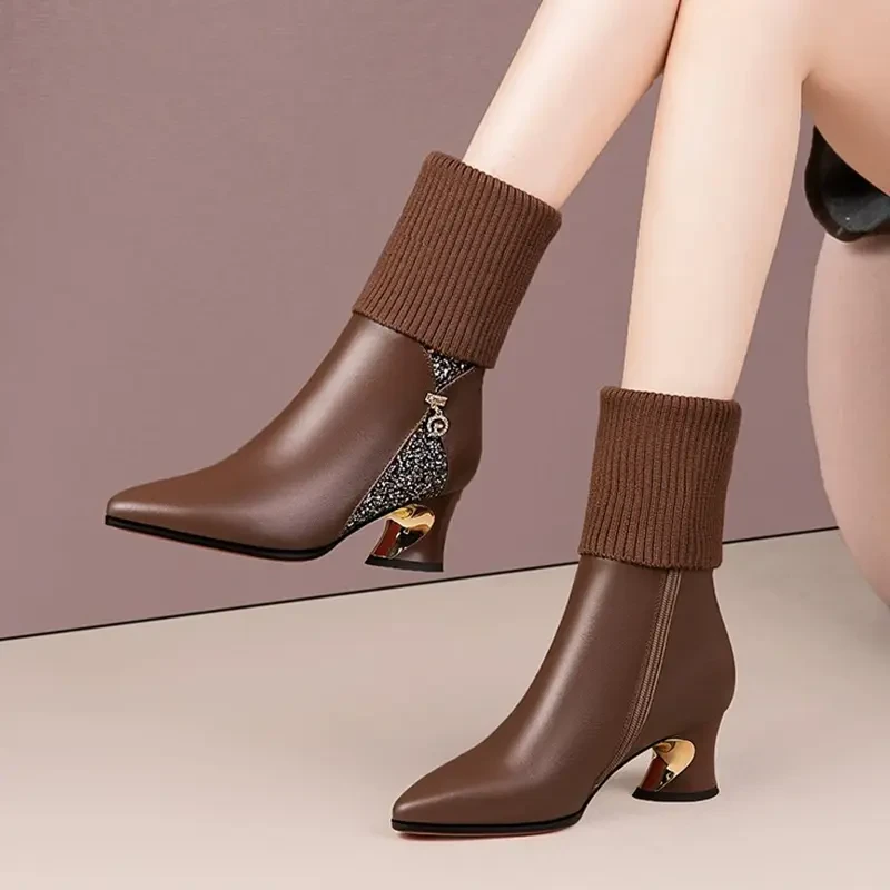真皮粗跟短靴女2024新款秋冬季时尚中跟弹力靴洋气妈妈针织中筒靴