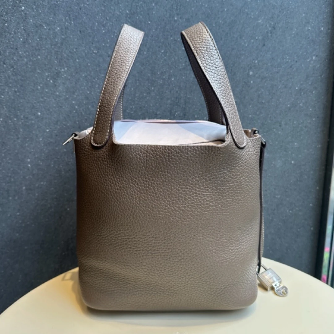 95新 Hermes/爱马仕 大象灰菜篮子18 D刻 附件：锁、钥匙