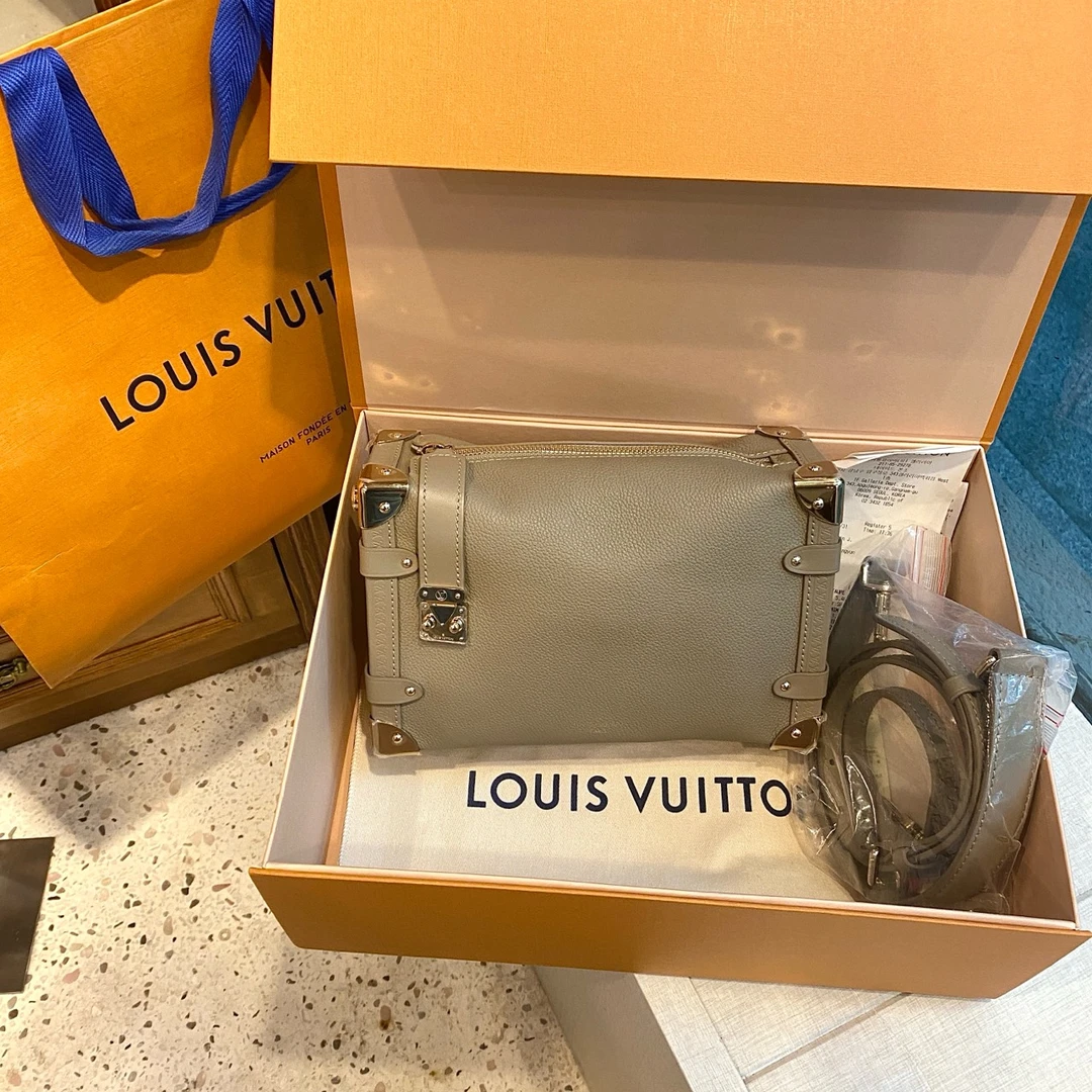 全新未使用 LouisVuitton/路易威登 side trunk软盒子灰褐色中号