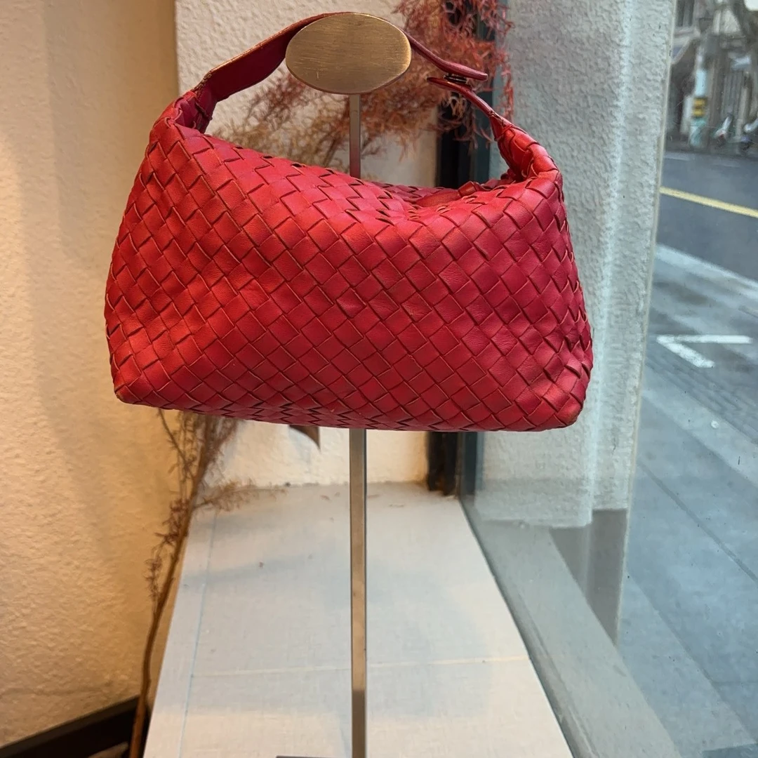 95新 BOTTEGA VENETA/葆蝶家 箱包/单肩包 BV 红色编织饭盒包