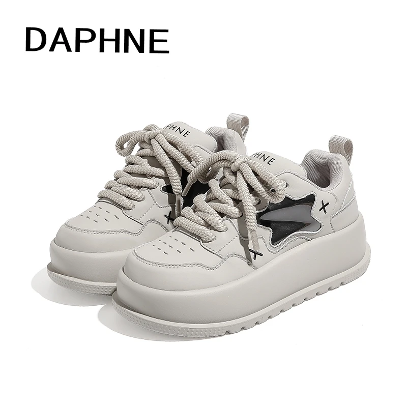 Daphne/达芙妮增高星星鞋2025秋季新款ins透气面包鞋轻便休闲板鞋