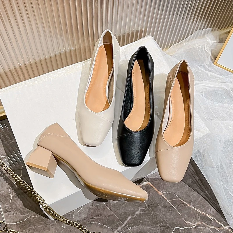 真皮单鞋奶奶鞋女粗跟鞋中跟单鞋春秋新款浅口舒适大码方头高跟鞋