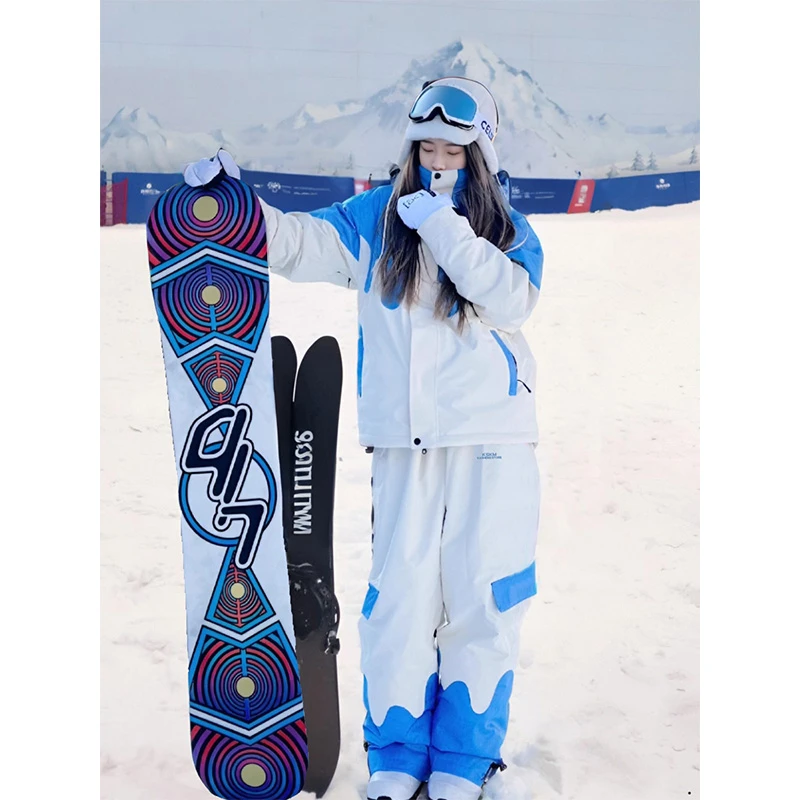 临典蓝白撞色滑雪服套装女2025冬新款设计感防风保暖单板雪服男