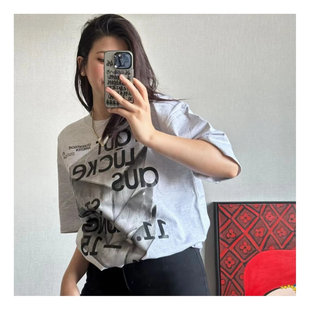 YY 潮牌设计女装