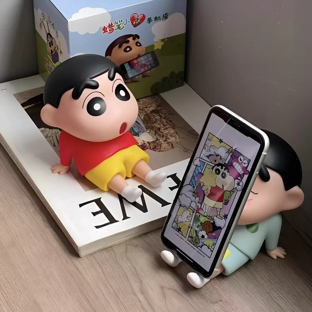 手办桌面潮玩公仔送礼礼盒卧室蜡笔小新创意摆件桌面手机支架日漫