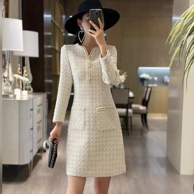 2023秋季新款时尚百搭显瘦气质小香风收腰长裙轻奢连衣裙女 7139