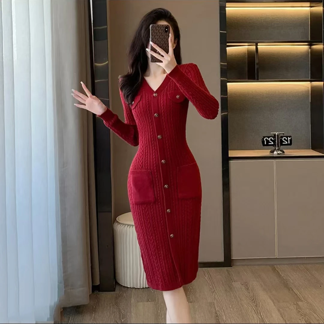 2024秋冬新款时尚百搭气质名媛洋气减龄韩版小香风修身显瘦连衣裙