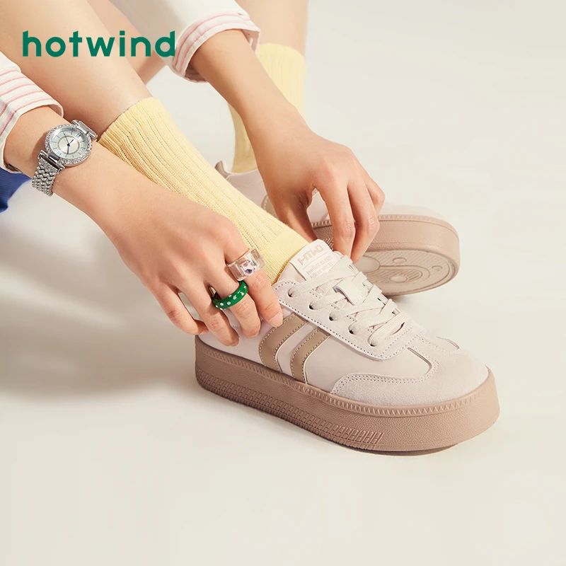 热风2024年春季新款女士时尚休闲鞋H14W4129