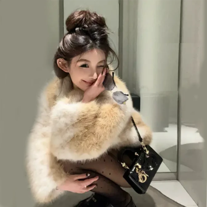 人造皮草 冬季气质环保毛毛外套小个子显瘦复古短款上衣