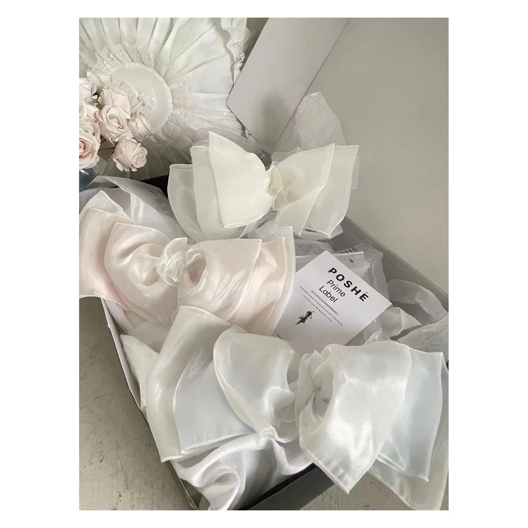 高定如心蝴蝶结发夹