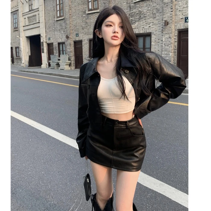 黑色pu皮衣秋冬外套女设计感小众高级感短款机车潮酷新款夹克上衣