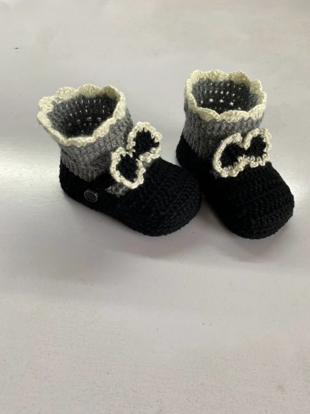 纯手工宝宝袜子鞋0-12月