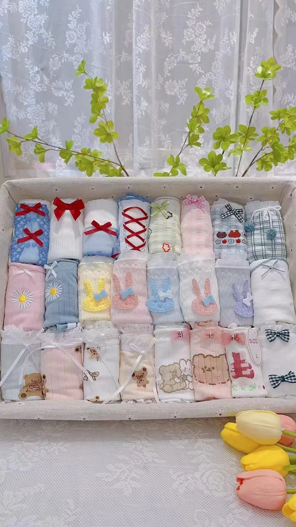 女士三角内裤纯棉中腰甜美可爱纯色大码少女学生成人妈妈裤衩头