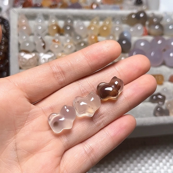 玛瑙/玉髓颈饰未镶嵌归*