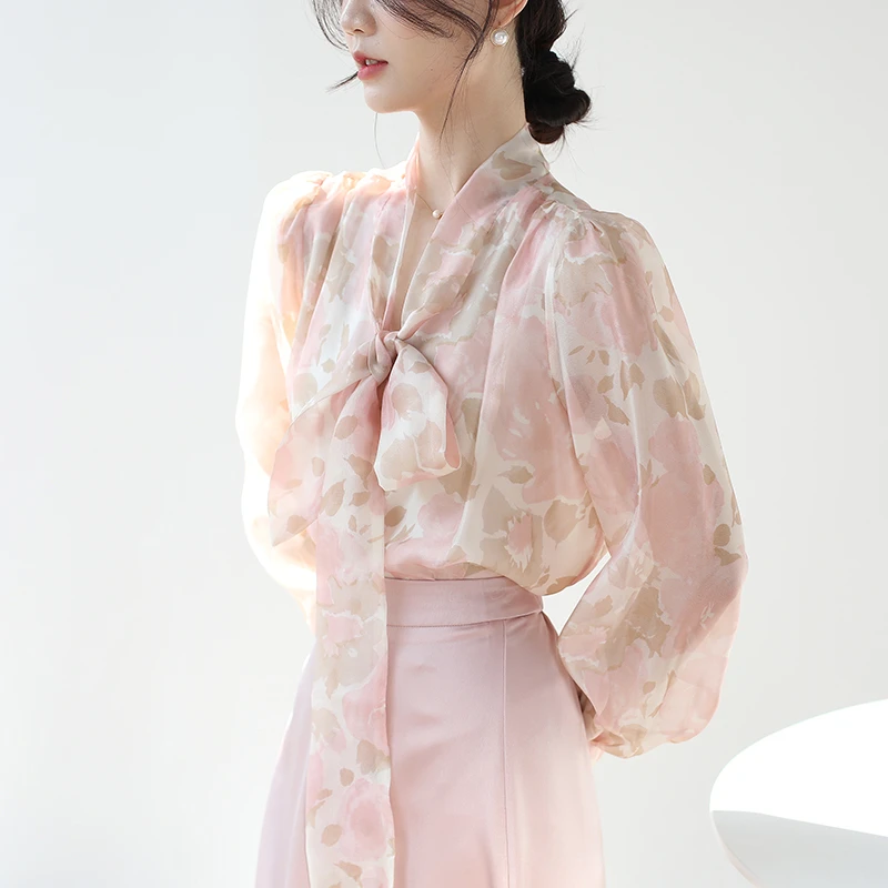 法式小众仙气印花蝴蝶结衬衫女装2024春季新款温柔洋气飘带上衣