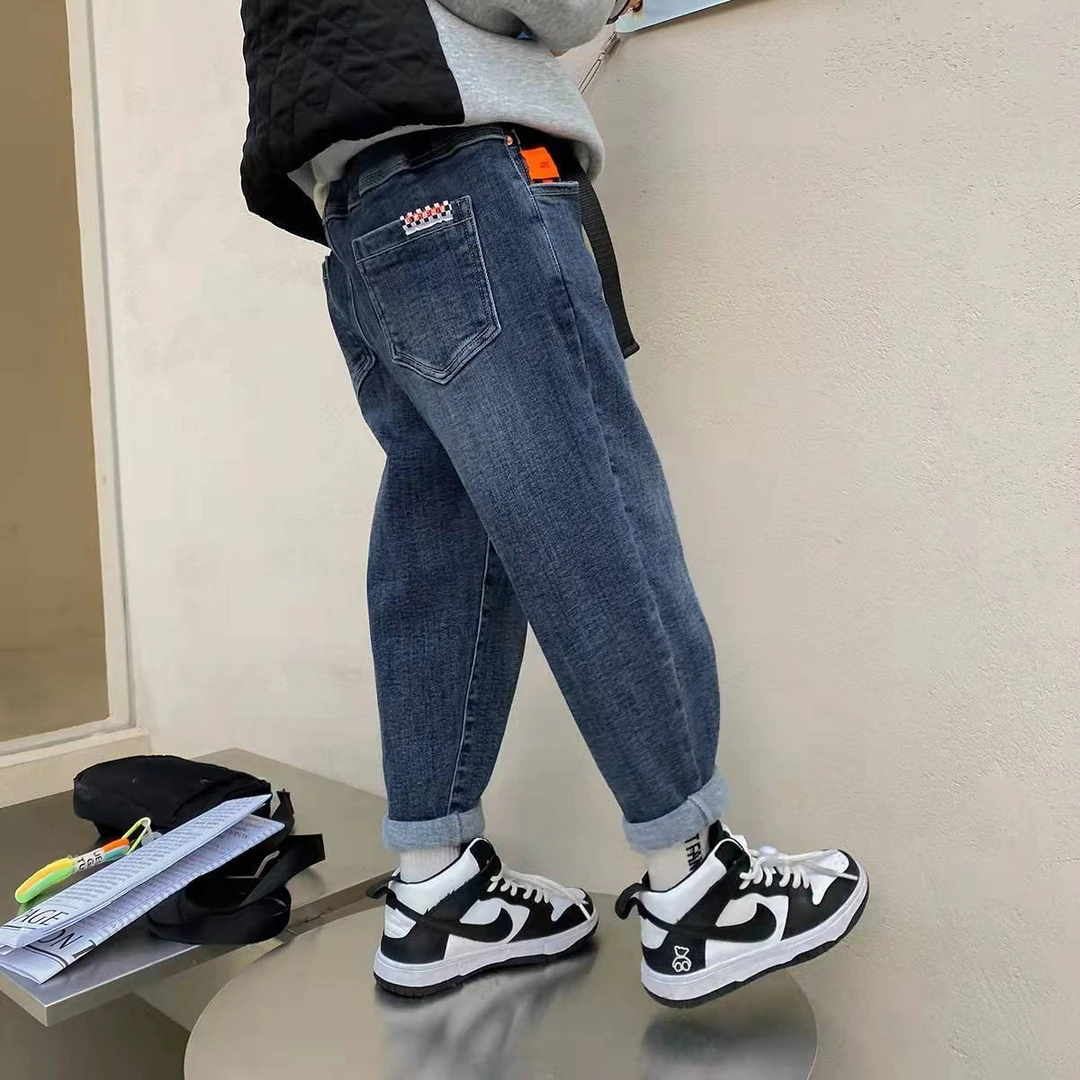 童装男童加绒牛仔裤2023新款中大童儿童秋冬款一体绒时尚宽松长裤
