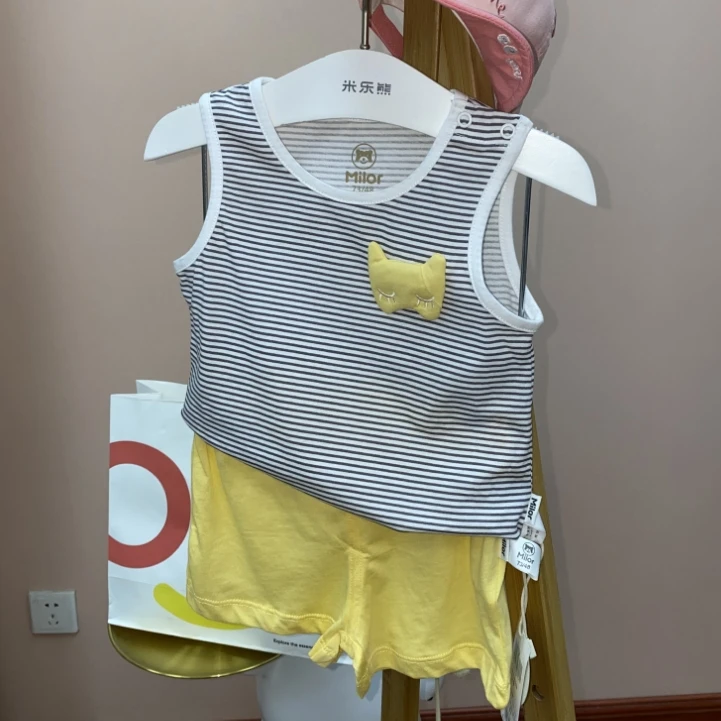 【3047】米乐熊  炫潮肩开背心套装4717