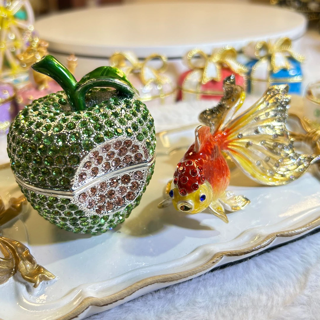 首饰盒/箱 珐琅彩工艺品首饰盒摆件 品质轻奢 满钻苹果 锦鲤