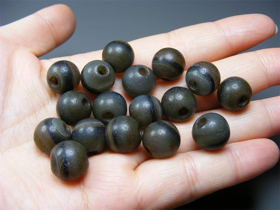 老西亚上百年的影子玛瑙中号圆珠（多样性随机发货 一单发一颗）