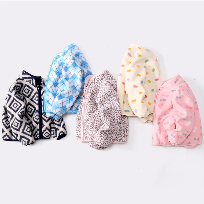 儿童摇粒绒外套秋冬装男女童宝宝开衫短款上衣加绒卡通印花可爱潮