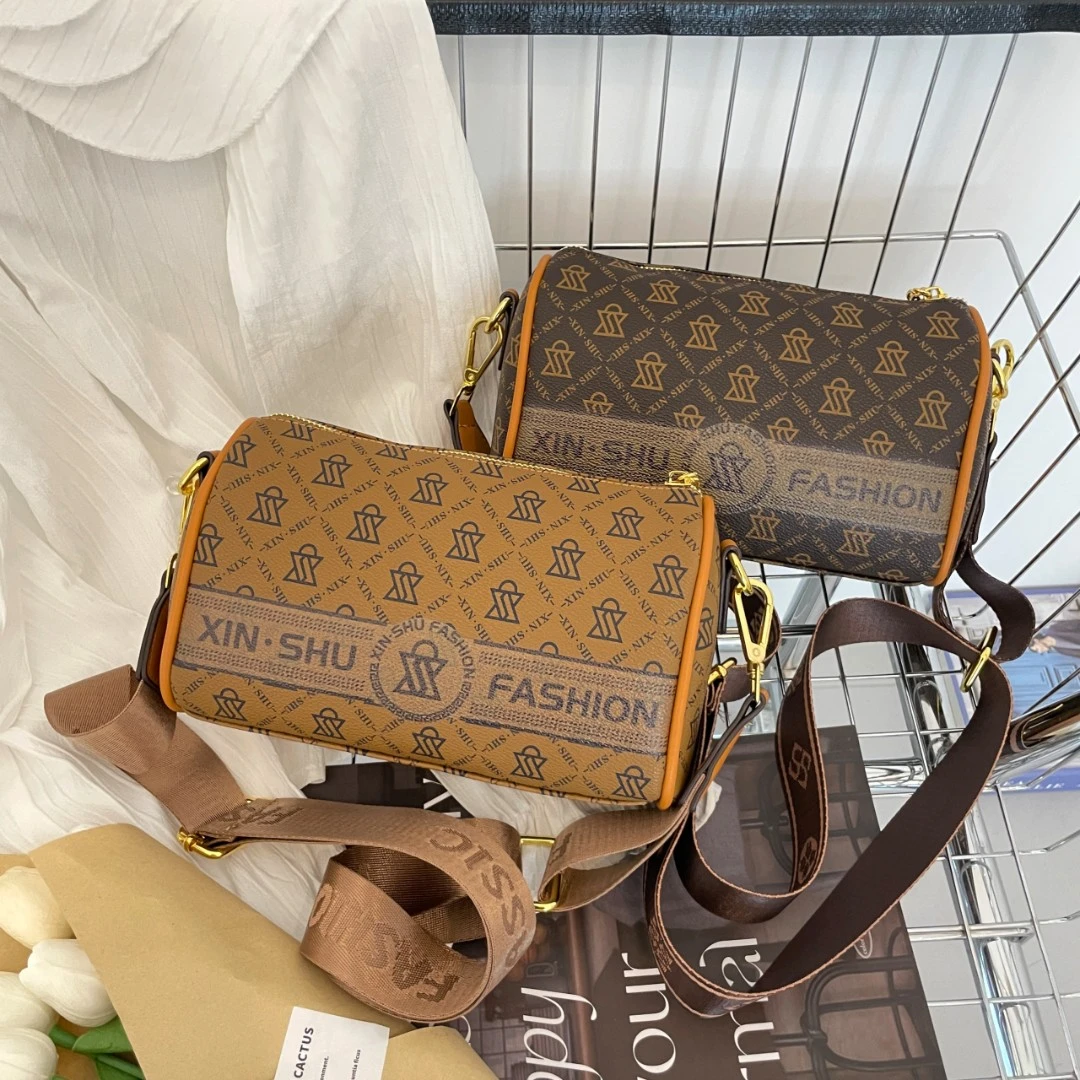 女包2023春季韩版印花百搭洋气时尚斜挎女士包单肩包枕头包休闲