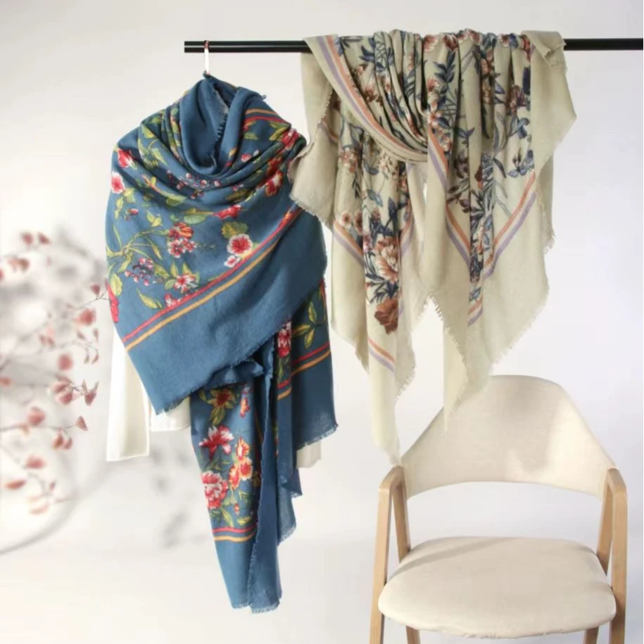 外搭民族风时尚长款水煮羊毛围巾披肩保暖春夏秋冬百搭女士花色