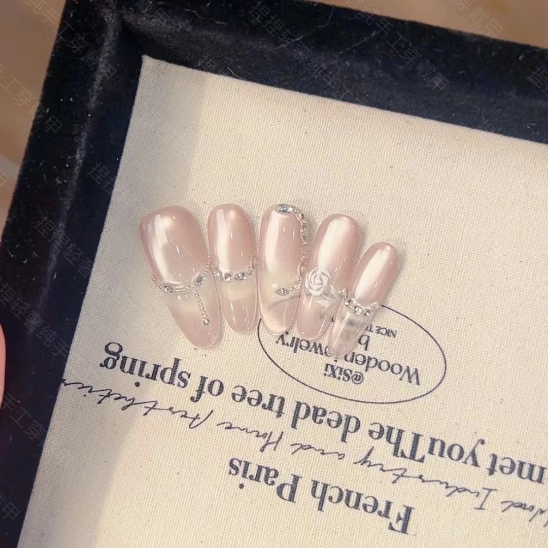 【白玫瑰】纯手工穿戴甲中椭圆中梯纯欲风日常仙女捏捏纯手工穿戴甲