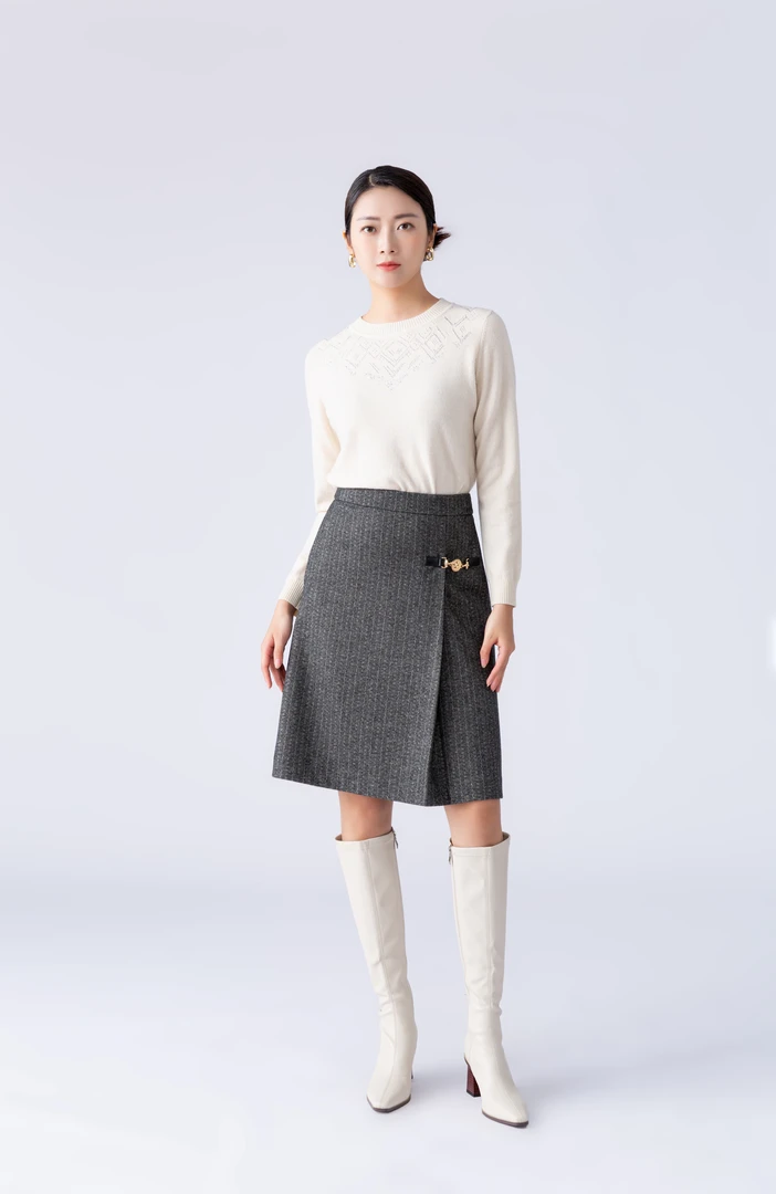 时尚简约百搭针织衫638