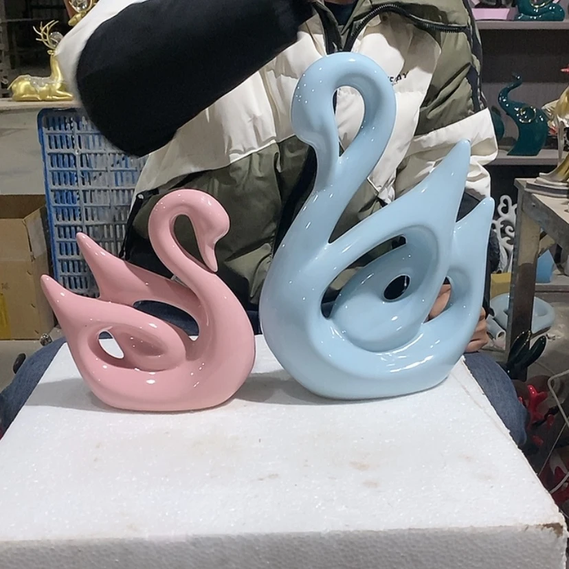 【闪购商品】陶瓷摆件马卡龙情侣天鹅