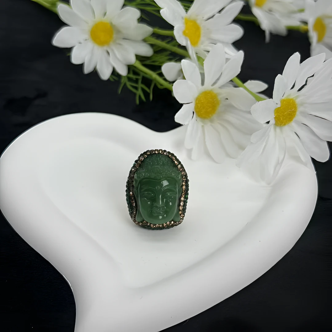 铜合金合成锆石戒指 SY 欧美时尚轻奢饰品 精美雕刻 绿色佛头戒指