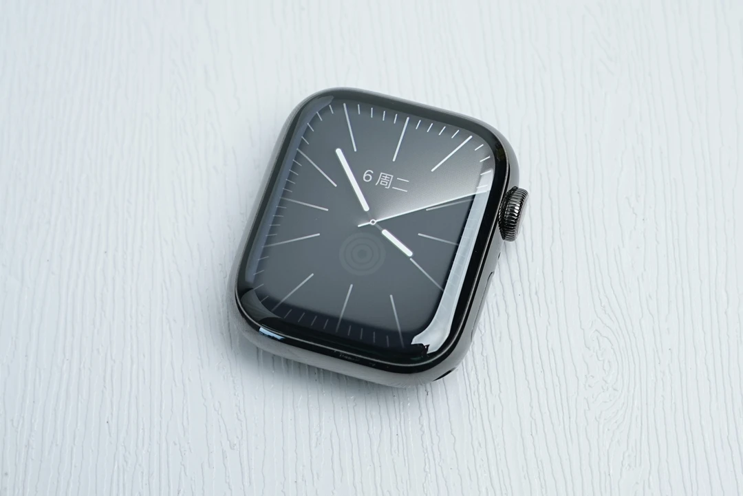 9新 Apple/苹果 Apple Watch S8 41mm 不锈钢 美版石墨色