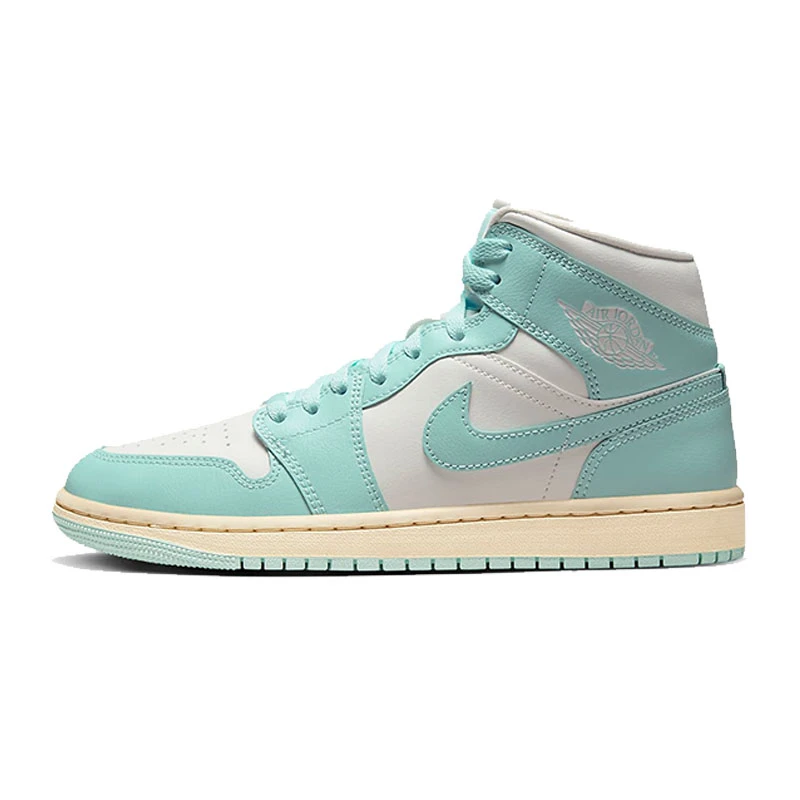 预Nike耐克女子AIR JORDAN AJ1雅丹风运动篮球鞋BQ6472-132