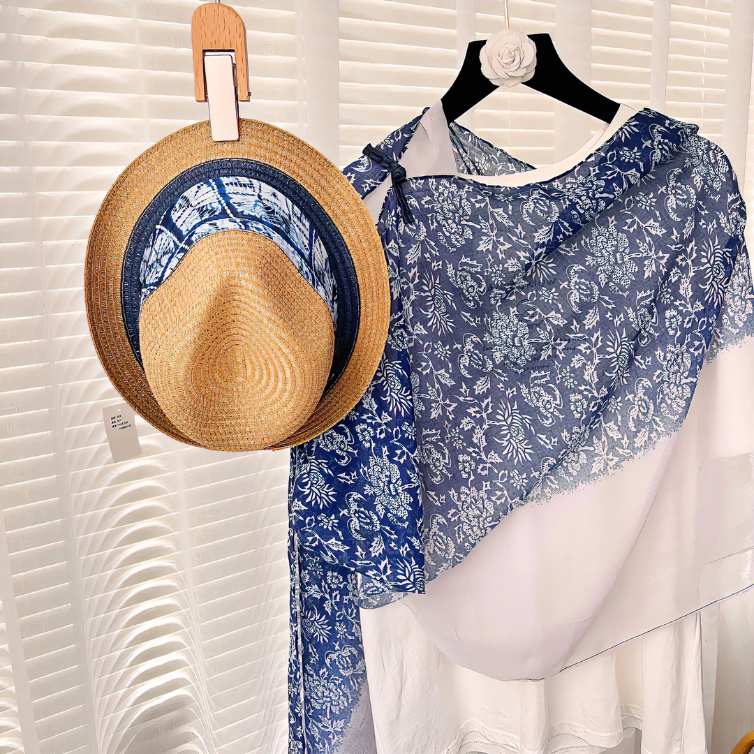 复古风夏季丝巾女防晒披肩两用百搭薄款围巾沙漠出游拍照防沙纱巾