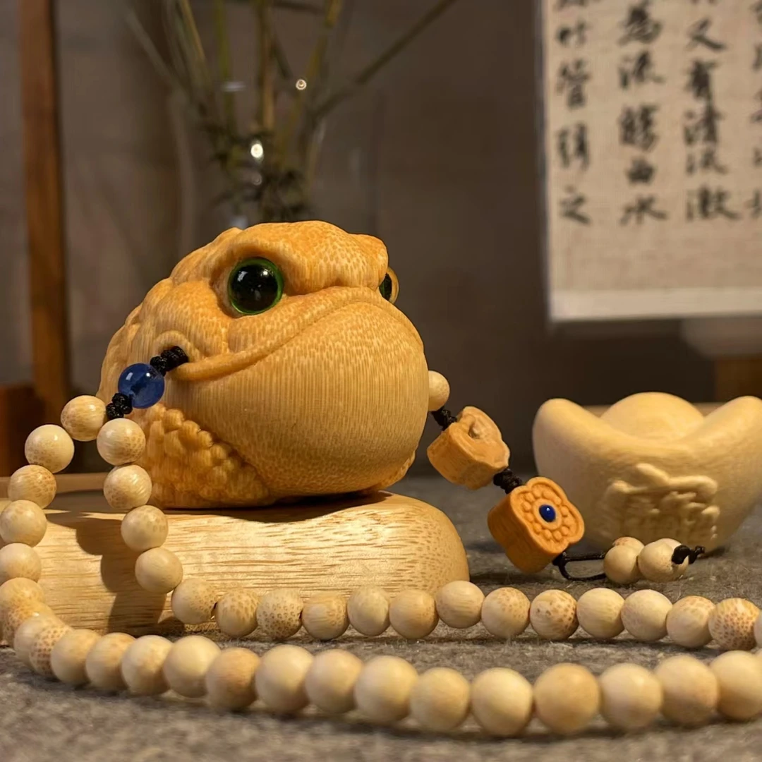 【竹林轩】绿眼恶霸金蟾5.0+小元宝竹雕刻精品 产品送油手套刷子
