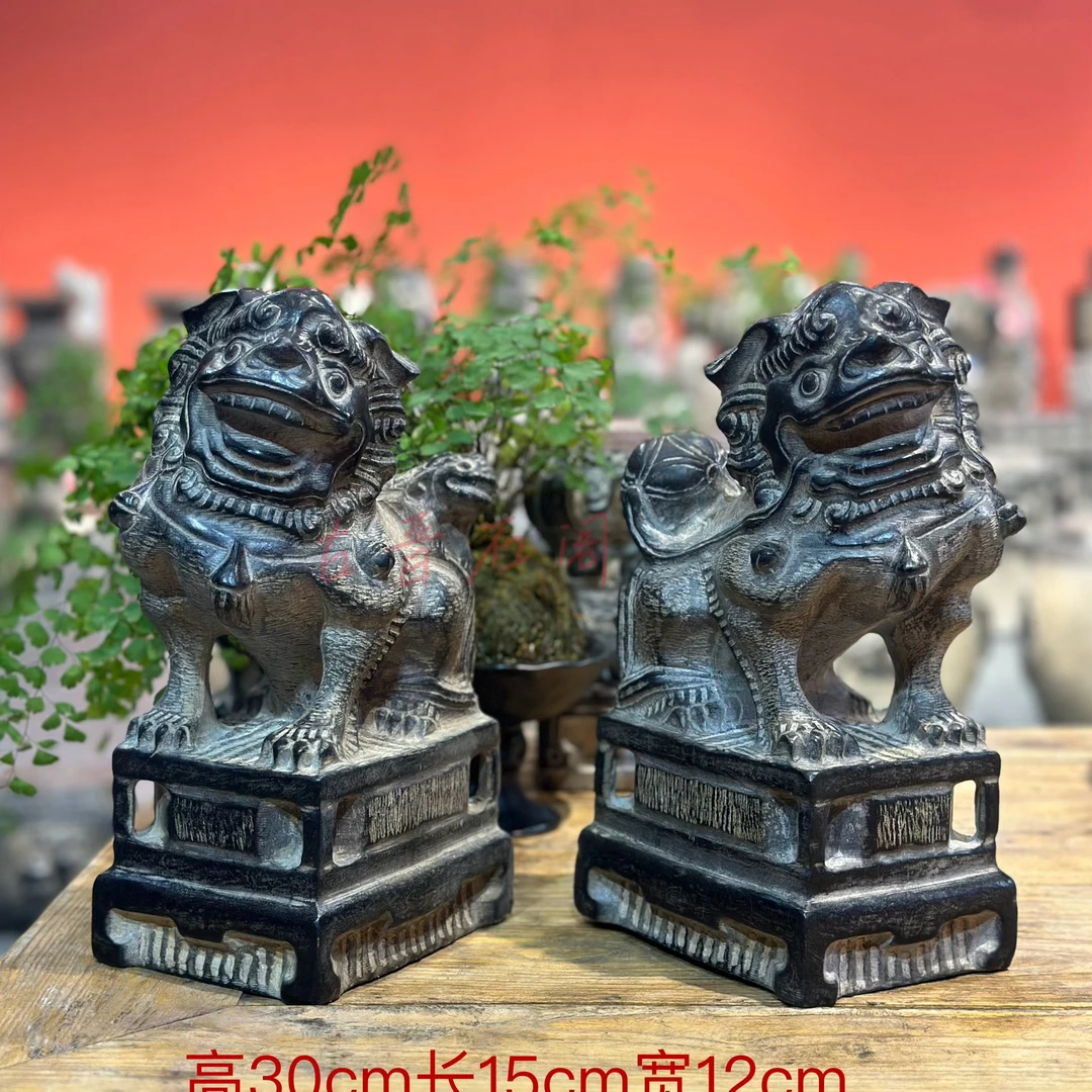 石雕青石案头对狮摆件(30厘米高）