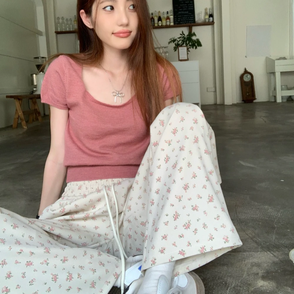 2024夏季新款韩系慵懒风碎花直筒裤女百搭时尚高腰显瘦印花阔腿裤