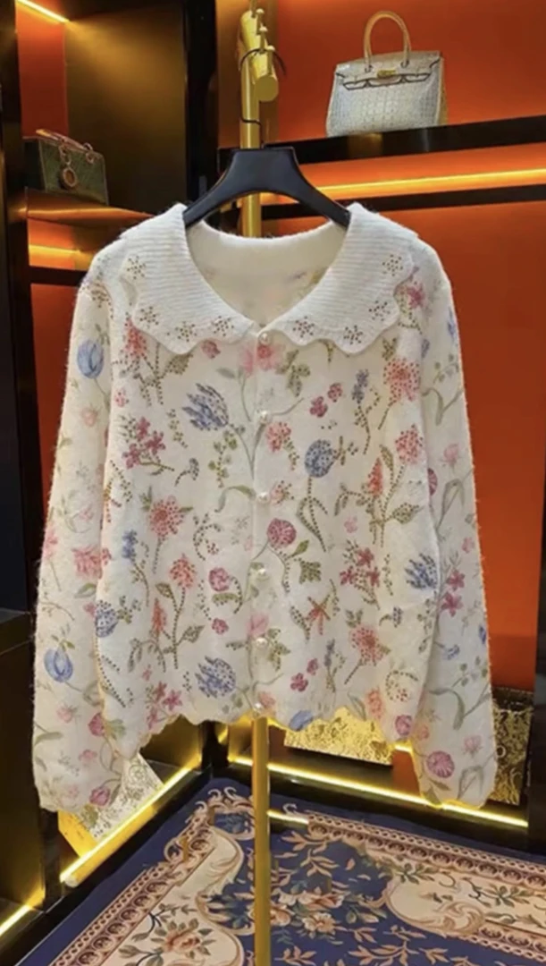 【精选大码80-200斤】翻领钉珠碎花气质百搭羊开衫大码女装1781